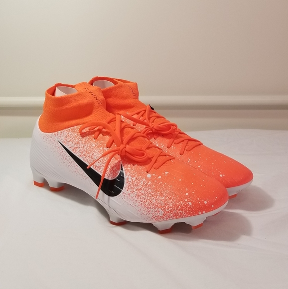 Nike Superfly 6 Pro FG Mercurial Flyknit - Picture 2 of 8